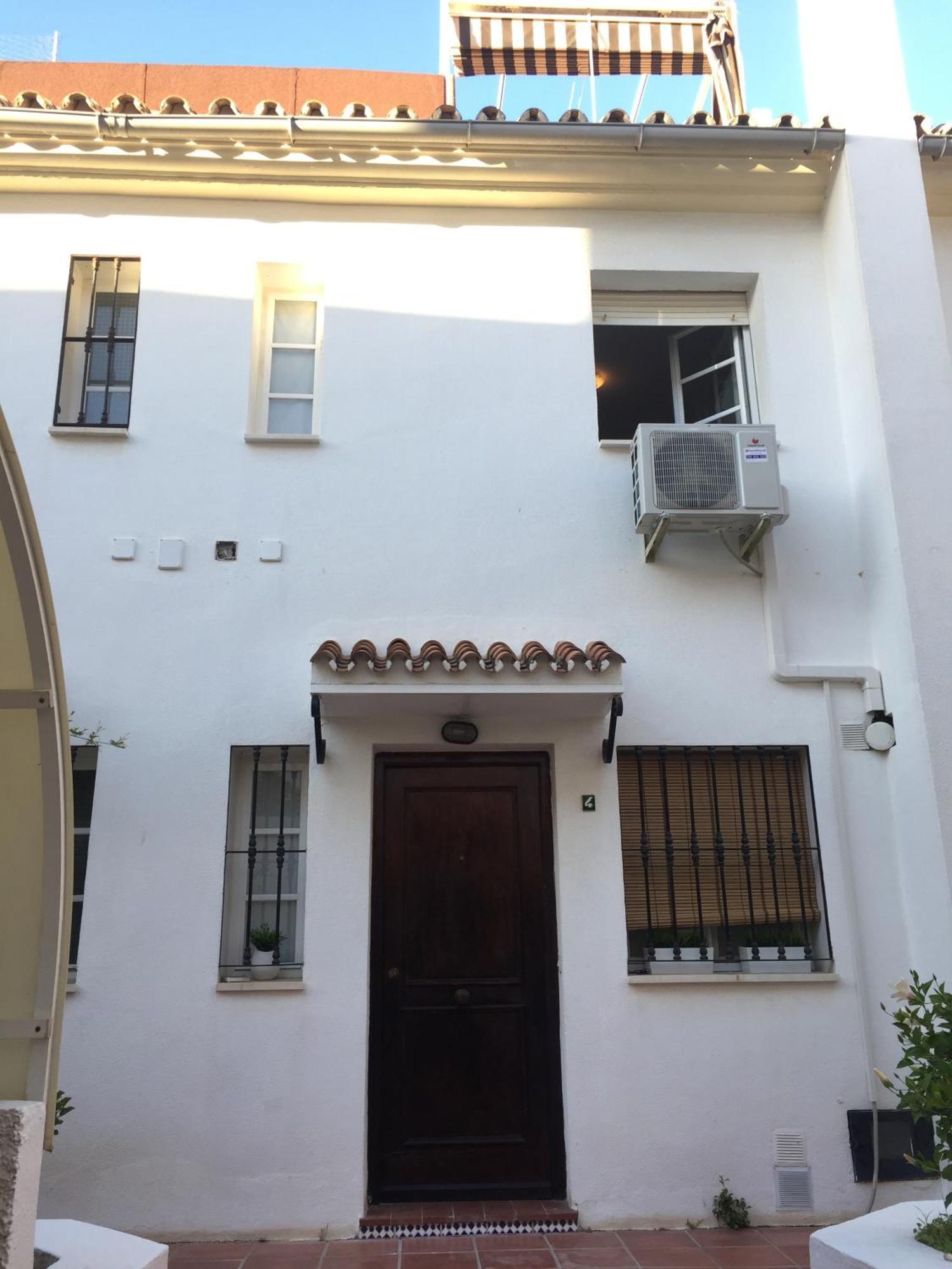 טורמולינוס El Cortijuelo. Magnificent Triplex Terraced House With Rooftop Of 18M2, Overlooking The Sea. Parking מראה חיצוני תמונה
