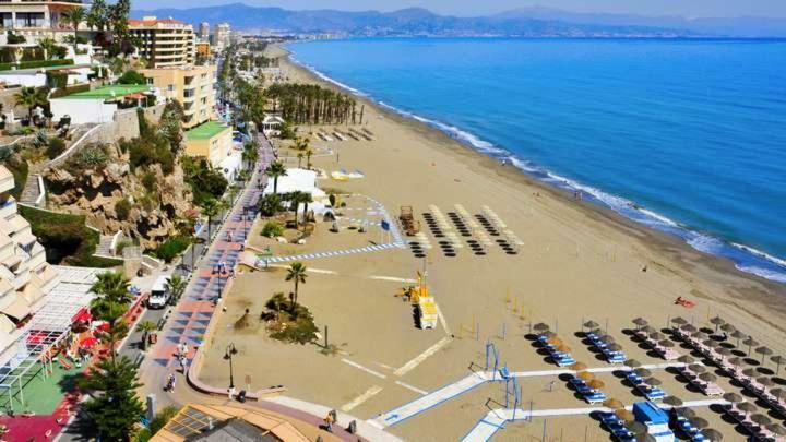 טורמולינוס El Cortijuelo. Magnificent Triplex Terraced House With Rooftop Of 18M2, Overlooking The Sea. Parking מראה חיצוני תמונה
